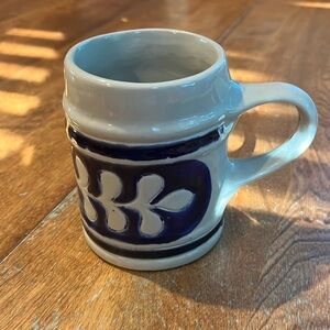 Williamsburg Pottery Mug NWT